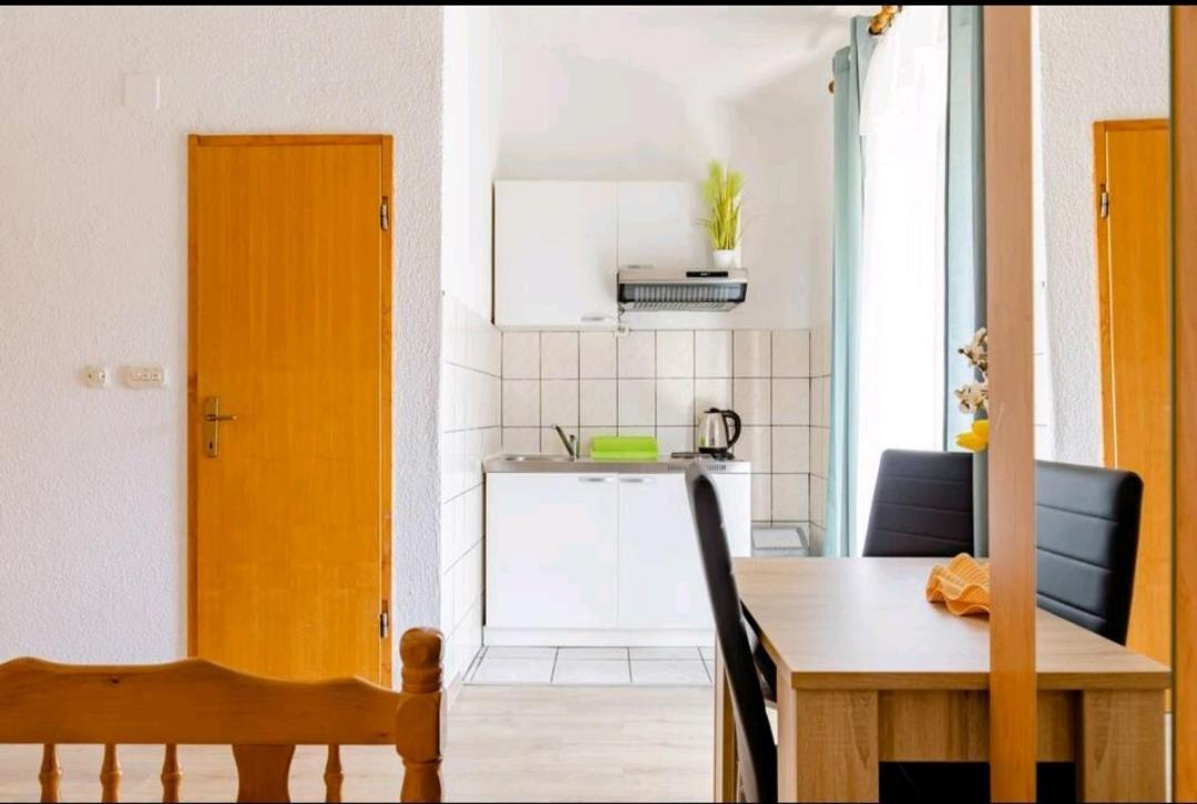 Apartmani Racic Сплит Экстерьер фото